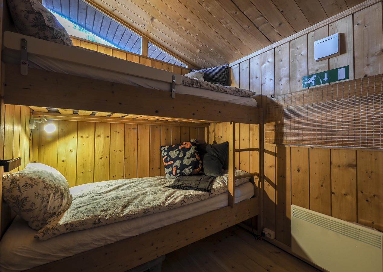 Lovely Cabin In The Capital Area With Hot Tube Hafnarfjordur Exterior photo